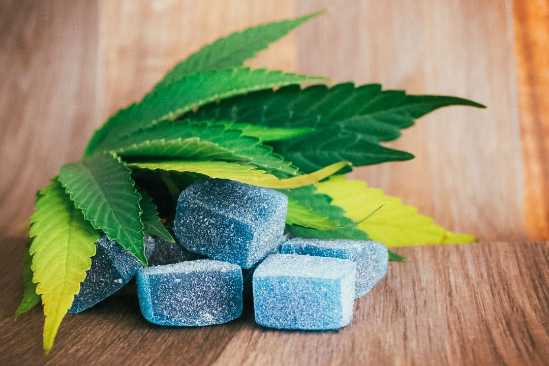 how long do the effects of delta 8 gummies last