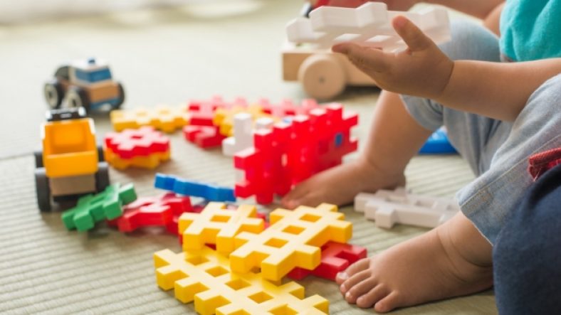 Understanding the Difference: Why Homes Have Mold and Daycares Harbor Yeast